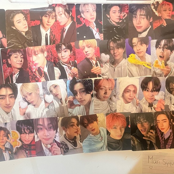 K-Pop Photocard Collection For Sale - Picture 4 of 7